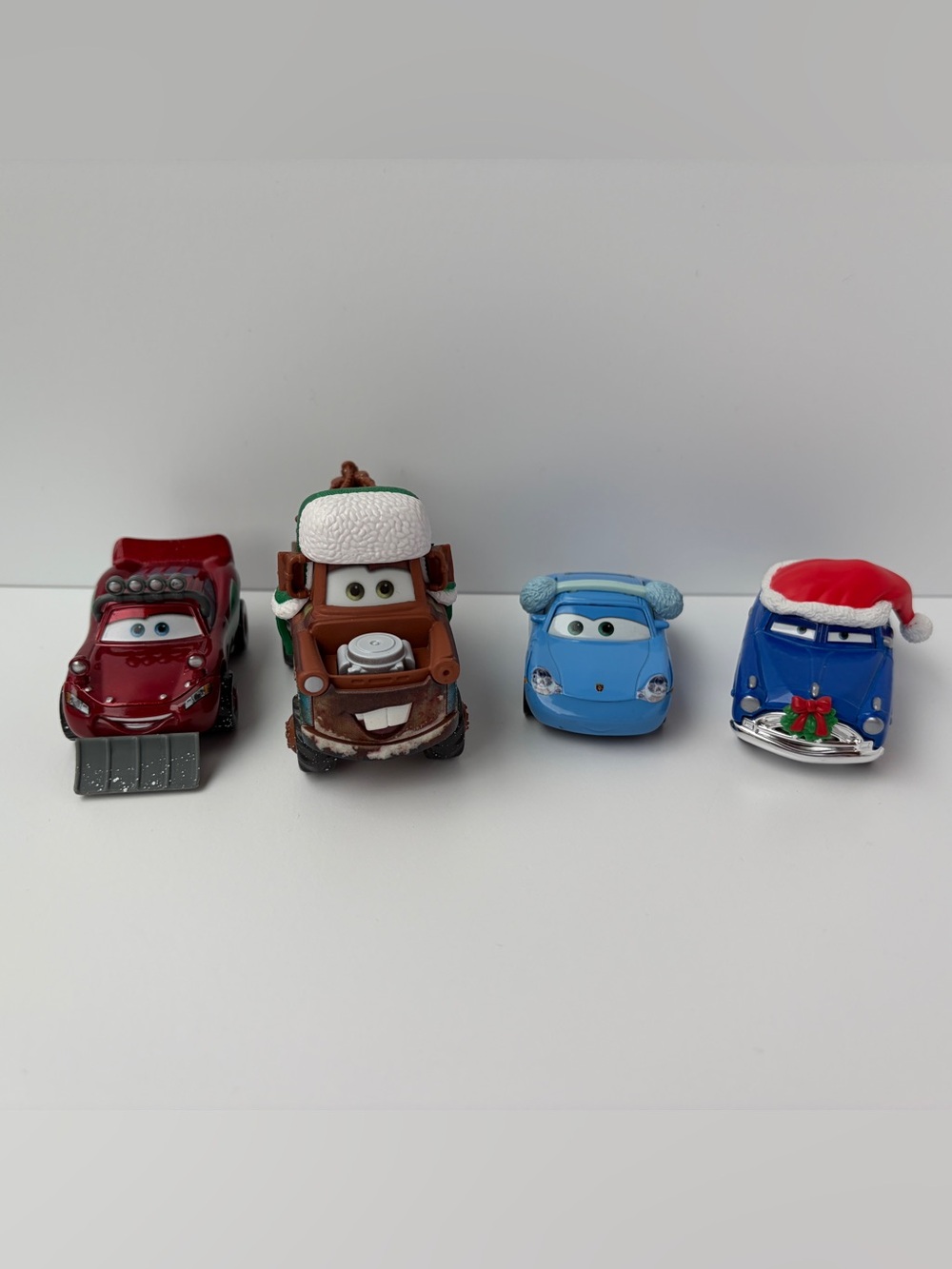 Disney Pixar CARS Holiday 4 Lot Snow Plow McQueen Mater Doc Porsche Die-Cast